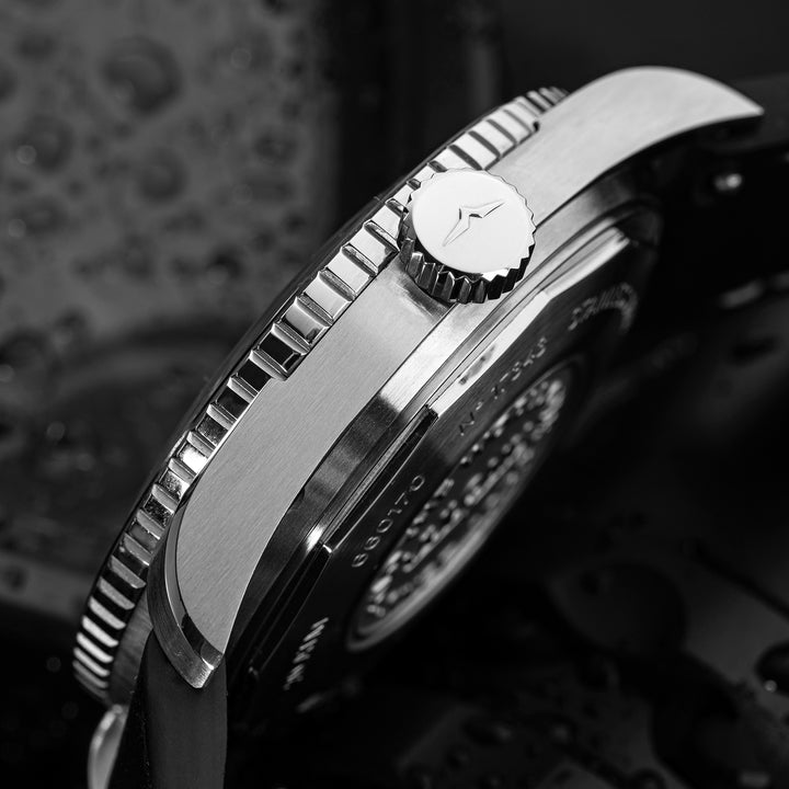 Montre SkinDiver Black - Vulcain - Montre - Les Champs d'Or