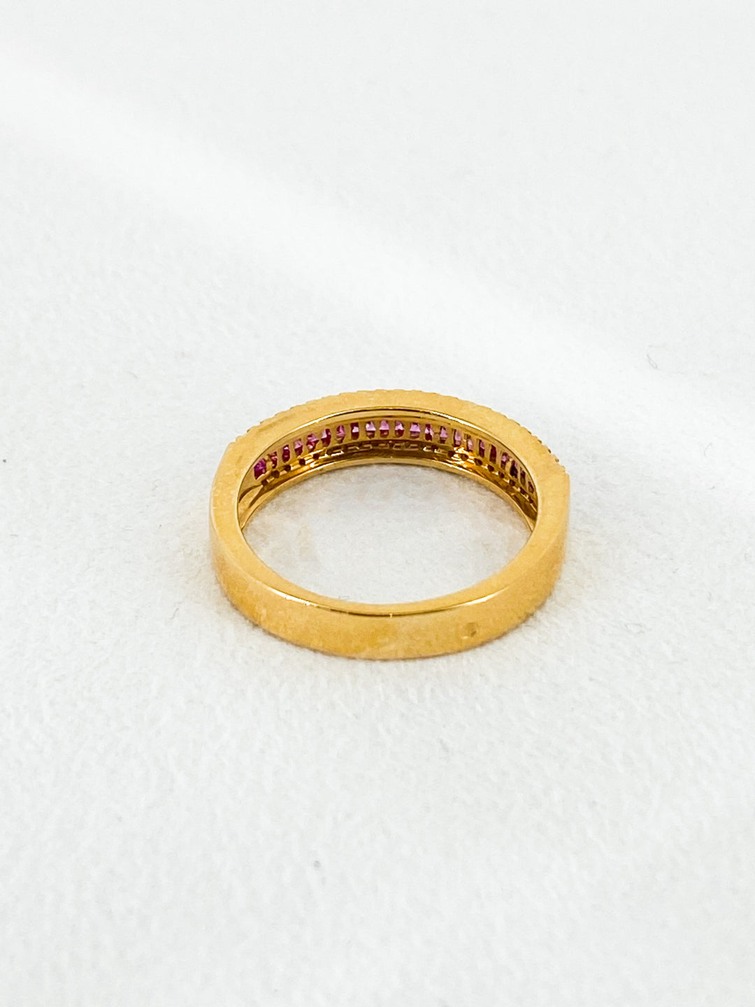 Bague Diamant et Saphir Rose -  - Sublime Diamant - Bagues - Les Champs d'Or