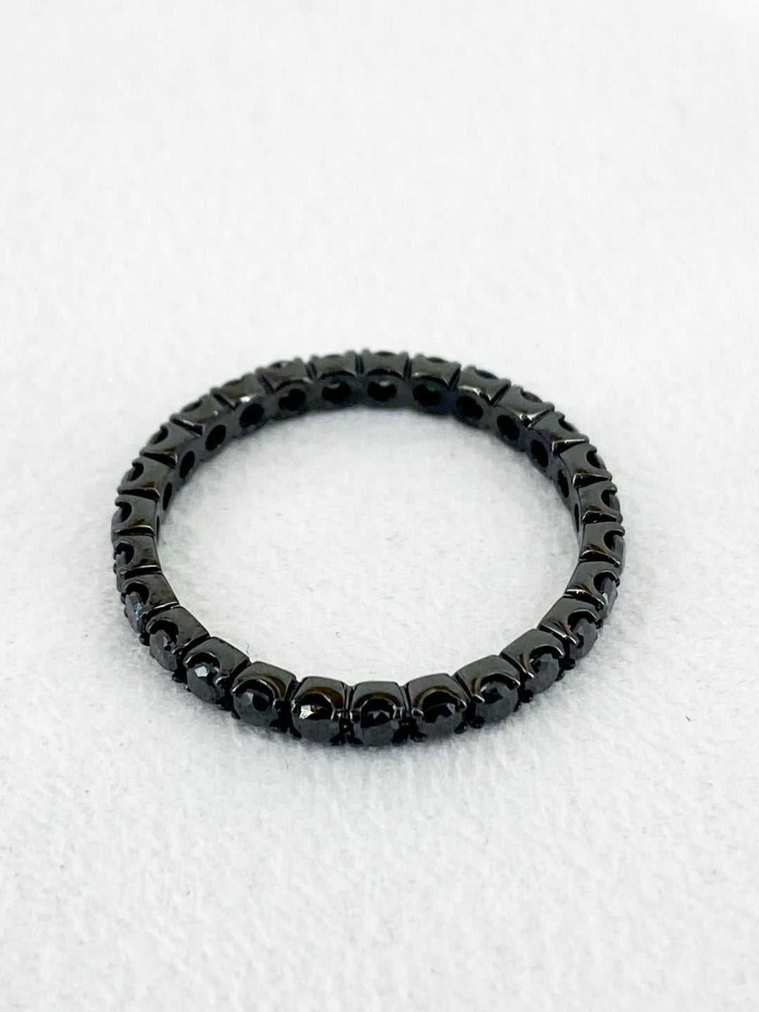Alliance Sertis de Saphir Noir - Sublime Diamant - Bagues - Les Champs d'Or