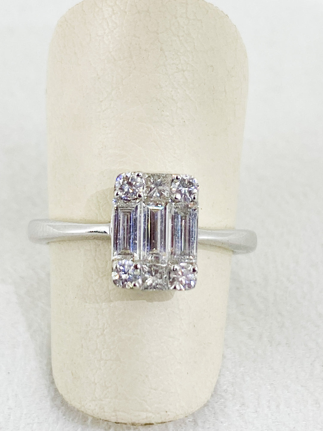 Bague de Fiançaille Diamants Halo Illusion Or Blanc -  - Purity Jewelry - Bagues - Les Champs d'Or