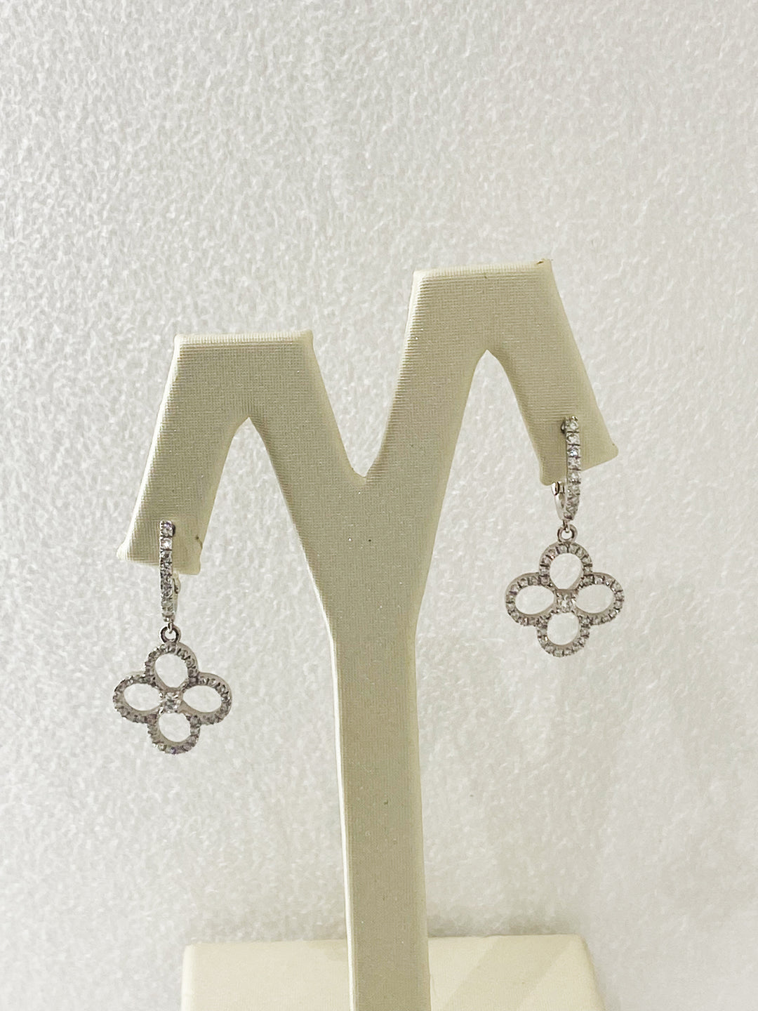 Boucles d'Oreilles Pendante Treiffle Sertis de Diamant -  - Sublime Diamant - Boucle d'oreille - Les Champs d'Or