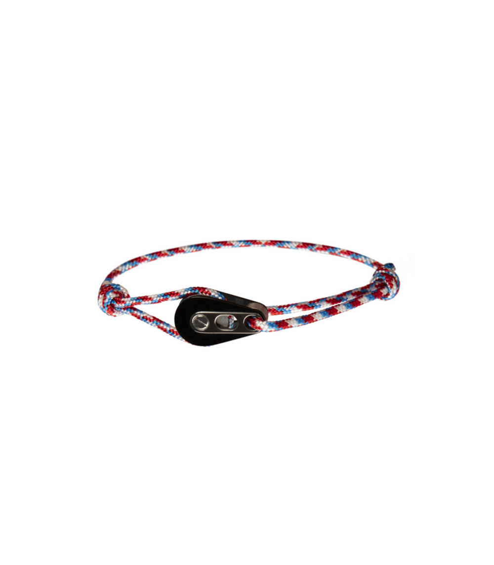 Bracelet Poulie PVD Noir / Acier, Camo Cordon Bleu / Rouge - Bijoux - Latitude 46 - Les Champs d'Or